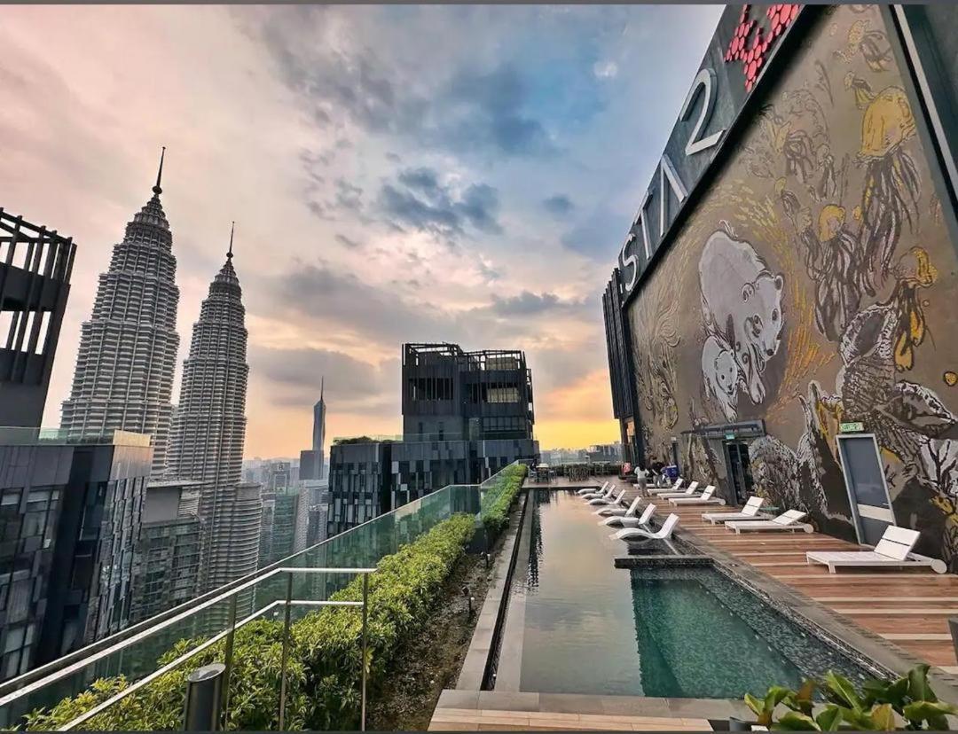 Star Resident Klcc By M&t